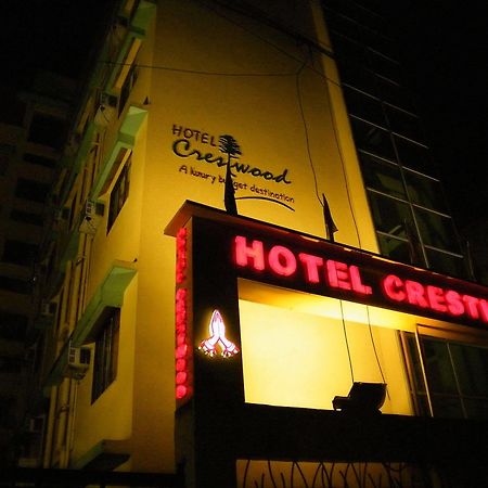 Hotel Crestwood Calcutta  Esterno foto