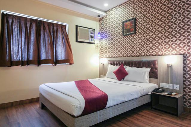Hotel Crestwood Calcutta  Esterno foto