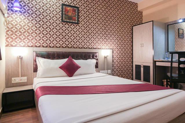 Hotel Crestwood Calcutta  Esterno foto